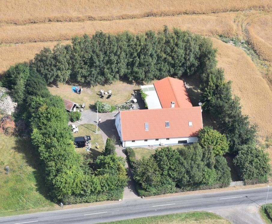 Idestrup Stunning Romantic Cabin Close To Baltic See מראה חיצוני תמונה